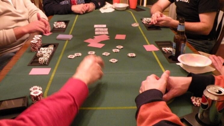 Backlink Strategies That Power Poker SEO